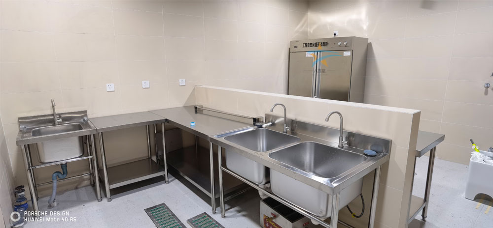 格魯國際日托幼兒園食堂洗消間 格魯國際日托幼兒園食堂洗消間