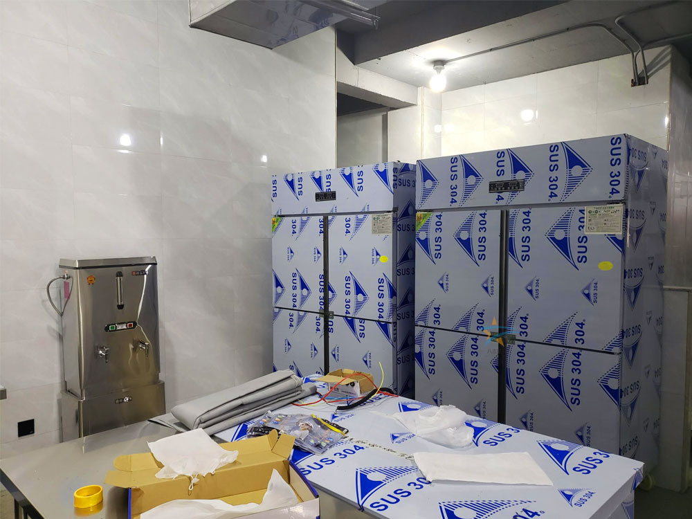 溫州泰順學(xué)府廚房工程冰柜 溫州泰順學(xué)府廚房工程冰柜