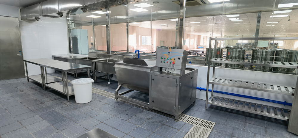 原尚物流員工食堂廚房全自動(dòng)萬能清洗設(shè)備